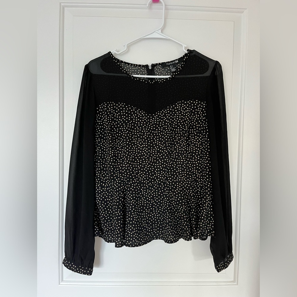 NWOT Women’s Forever 21 Black and Tan Polka Dot Peplum Top Size Large